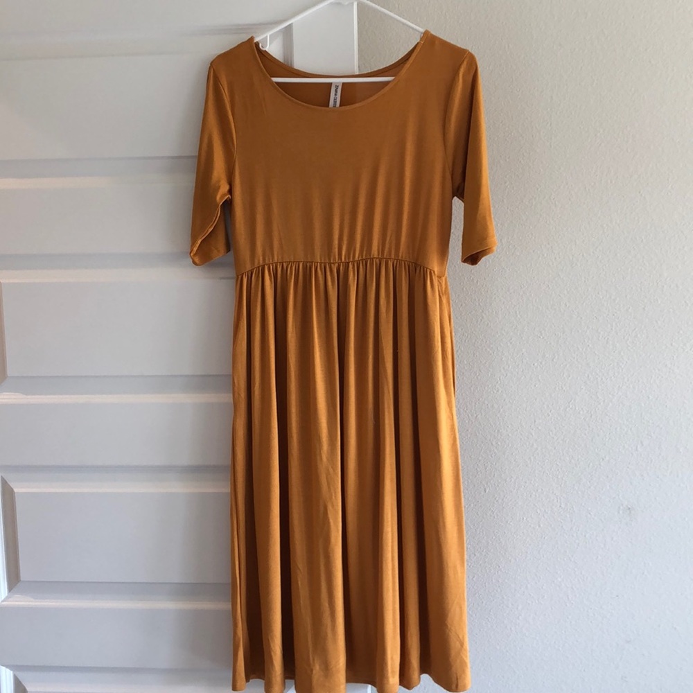 Mustard colored dress